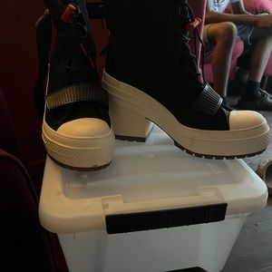 Heeled converse